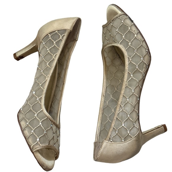 Alex Marie gold beaded leather sole peek toe satin party shoes Sz 6 M - Picture 4 of 8